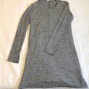 GAP long sleeve dress